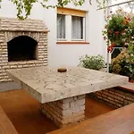 3 Bedroom Awesome In 아파트 풀라