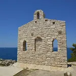 3 Bedroom Awesome Apartment In Pula Apartment