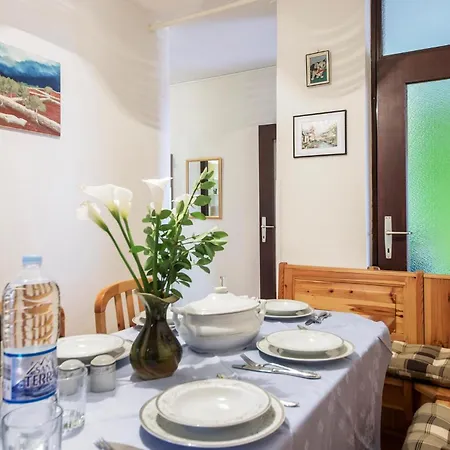 Apartment Gorgeous Apartment In Pula With House Sea View Pula