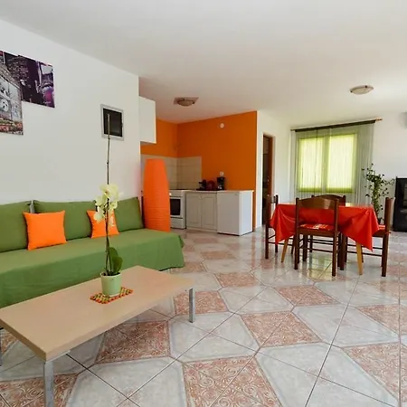 Gorgeous Apartment In Pula With House Sea View Apartment Pula