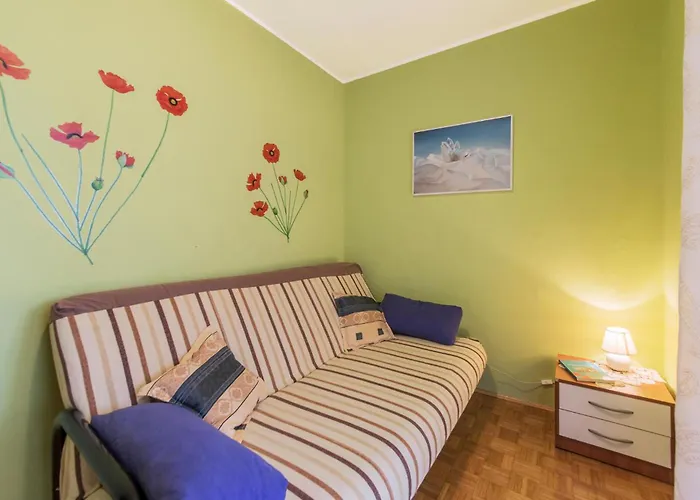3 Bedroom Awesome Apartment In Pula Apartment